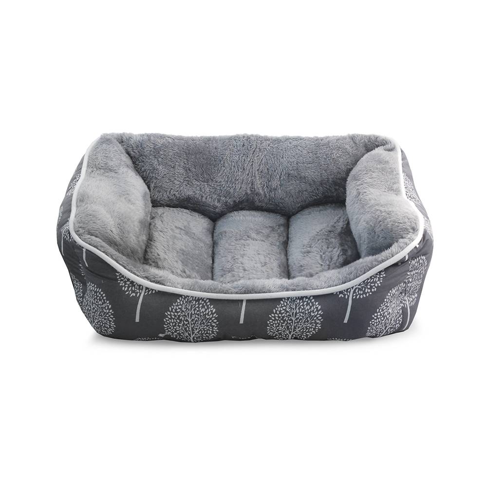 Лежанка для животных TRIOL Сказочный лес M, прямоугольная серая 62х53х24см