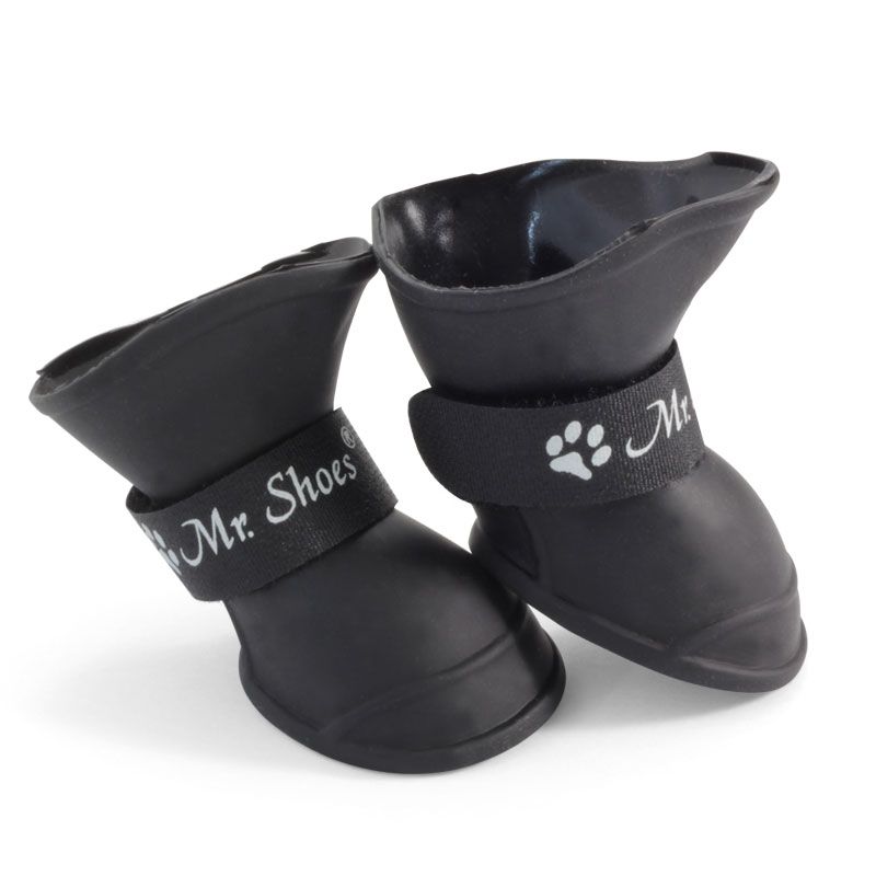 Сапожки для собак TRIOL черные 5,5х4,5х5,5см triol одежда triol одежда сапожки для собак черные m